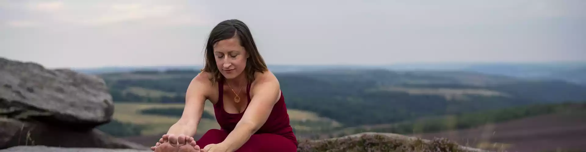 Restorative Healing Yoga: Beruhigung des physischen Körpers (6-wöchige Serie) - Online Class by Sarah Evans 